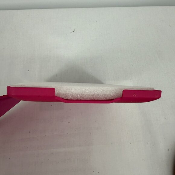 Kindle Paperwhite Case Pink - Picture 2 of 7